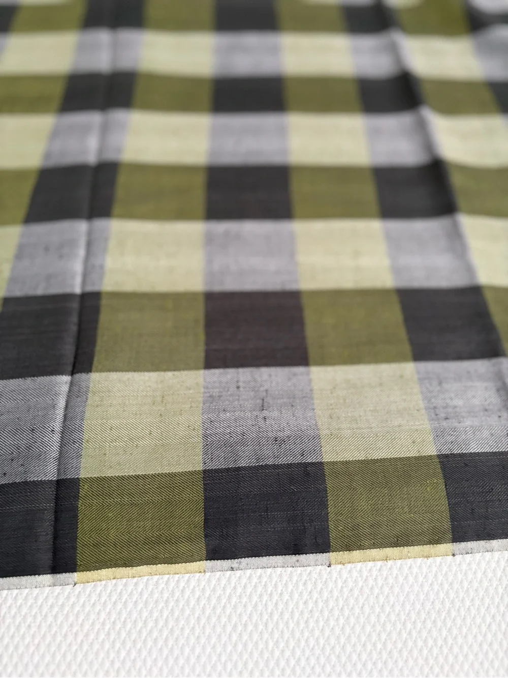 Vintage fabric 4 yards woven cotton plaid fleck green black gray 44” wide